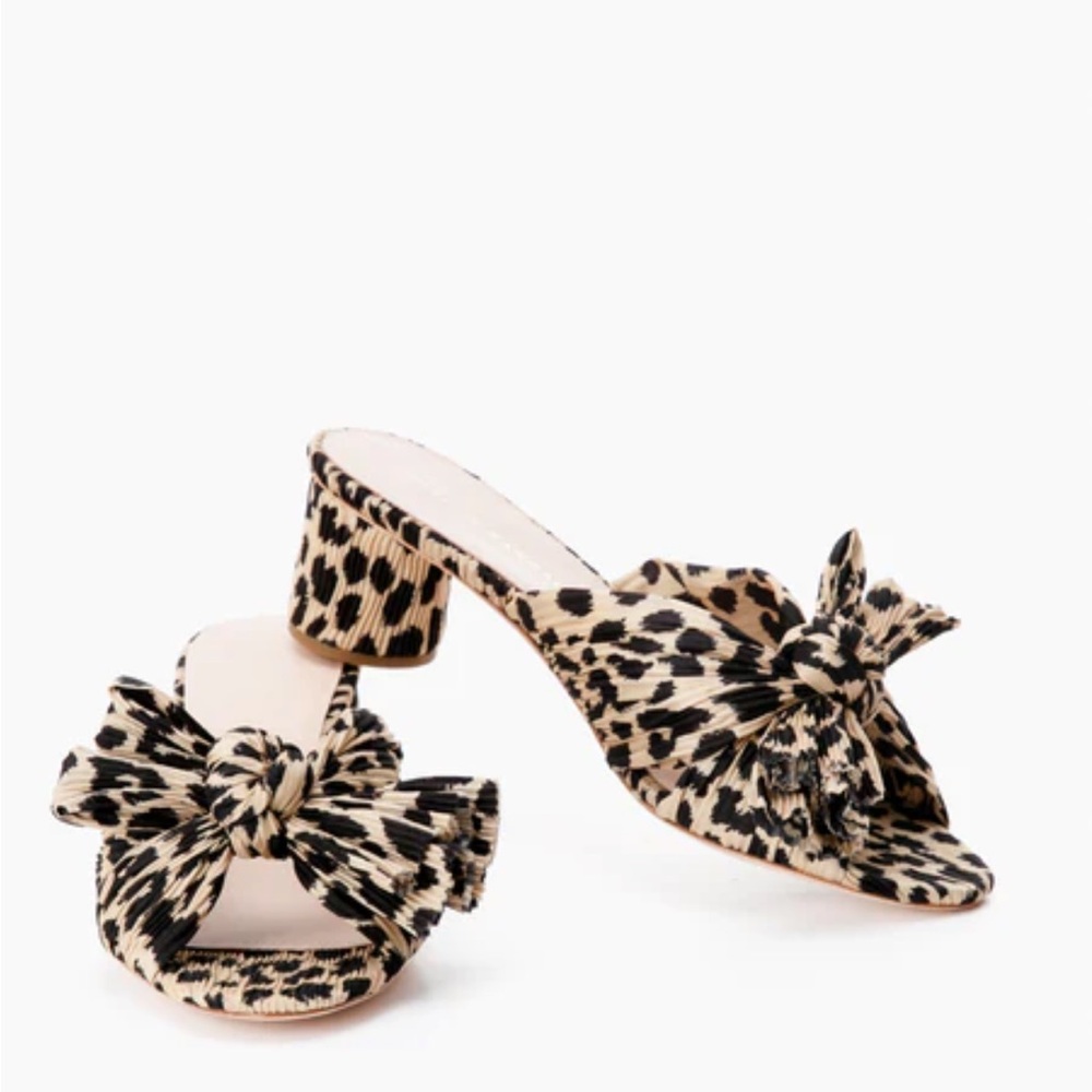 NWOT & Never Worn 
Loeffler Randall Emilia Pleated Knot Mule